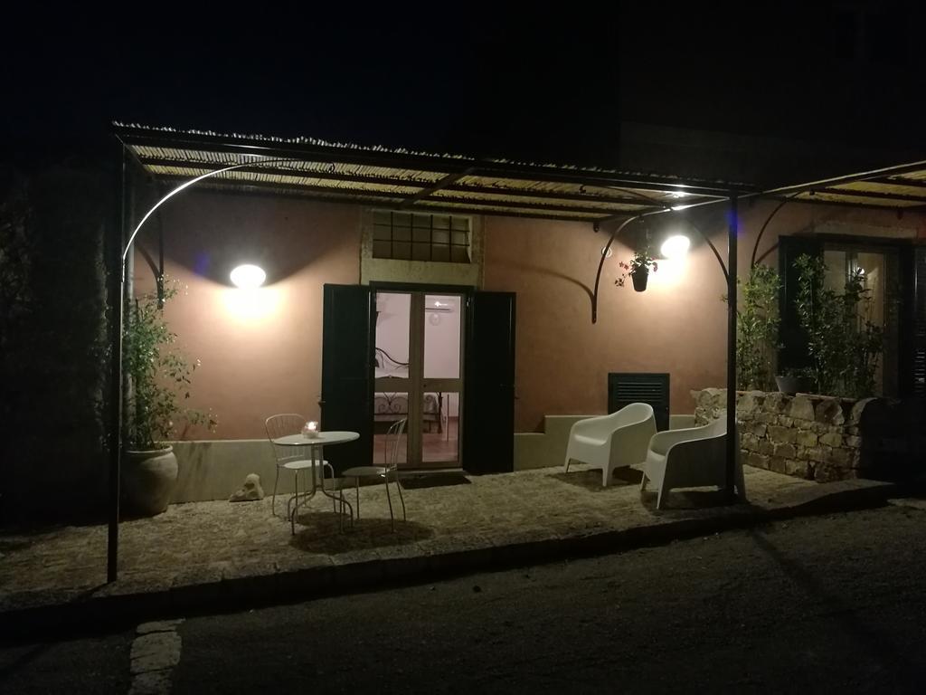 Il Baglio di Kharrub rural guest house Pozzallo Extérieur photo